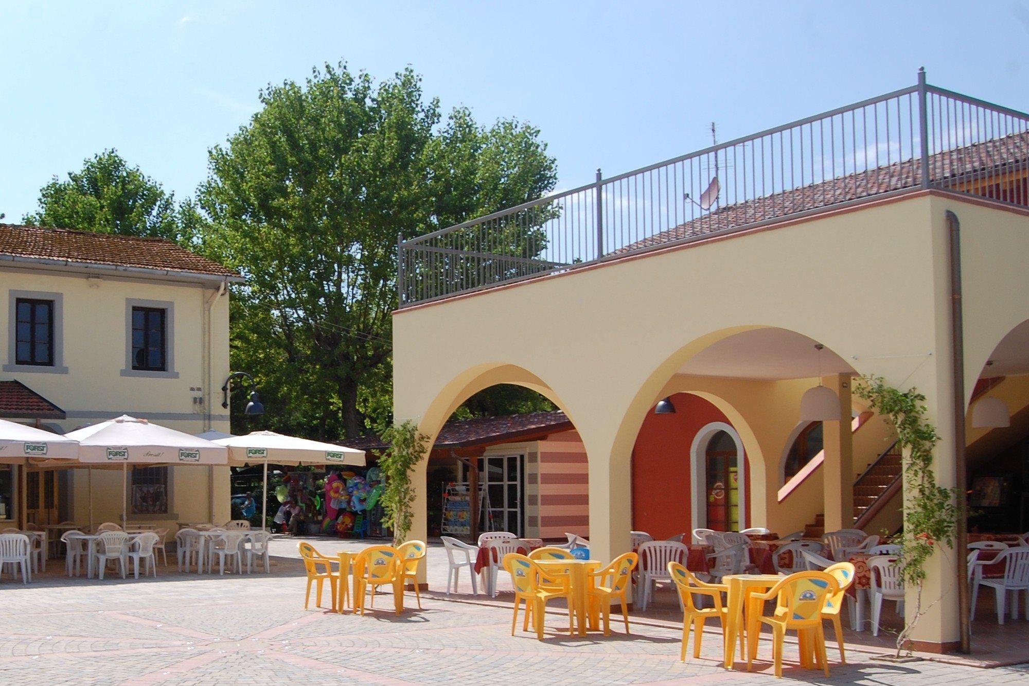 מלון מגדל אגם פוצ'יני Club Del Sole Viareggio Family Collection מראה חיצוני תמונה